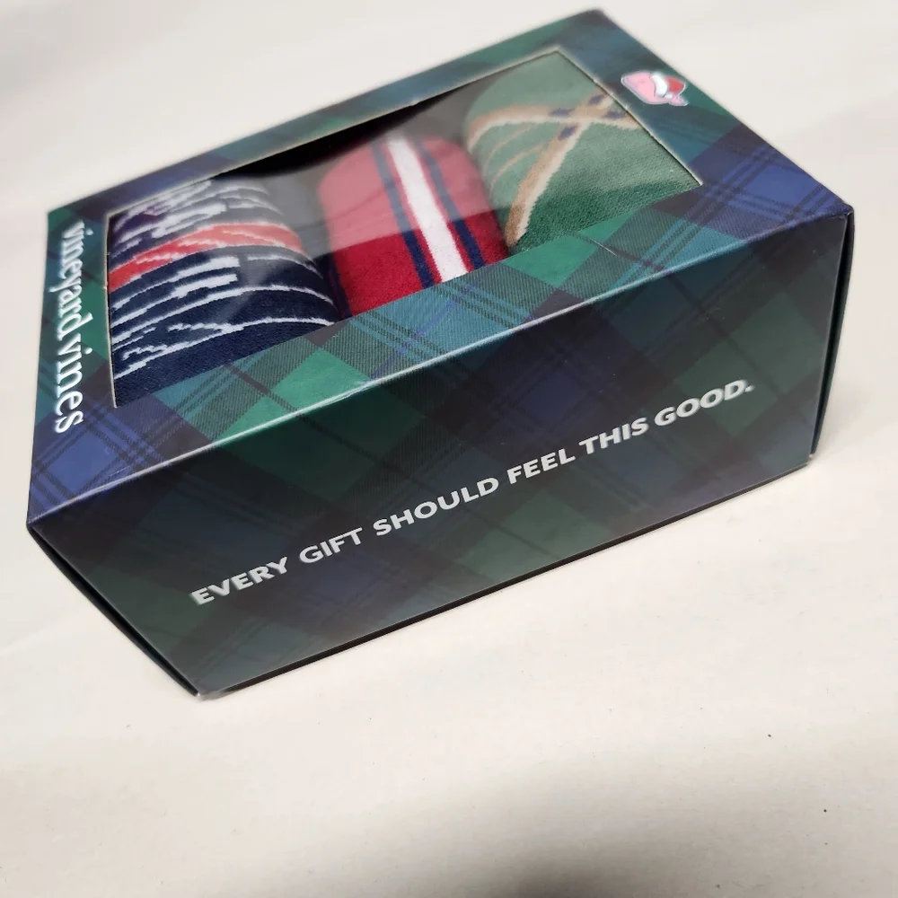 Vineyard Vines Holiday Ski Icon 3 pack Mens Socks New Red Green Blue